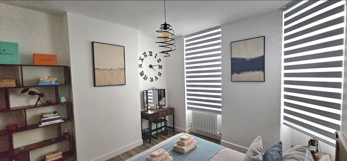 Bridge Stunning 2 Bedroom Appartamento