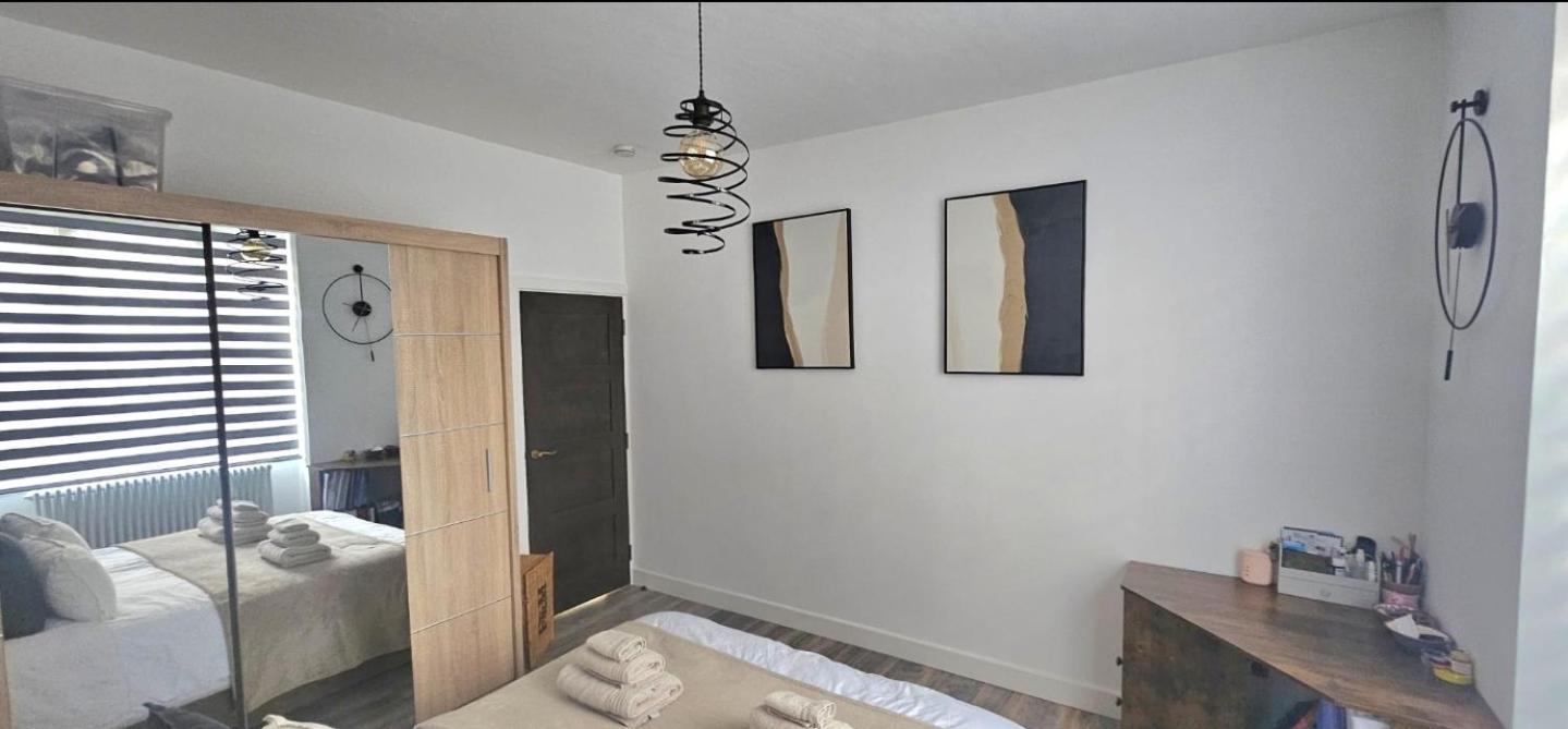 Bridge Stunning 2 Bedroom Appartamento
